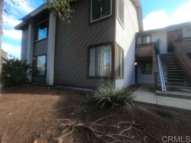 Building Photo - 1677 Melrose Ave