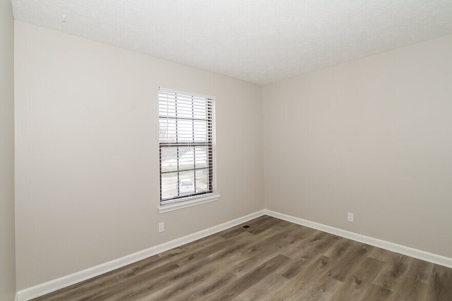 Building Photo - 6722 Foxfire Dr