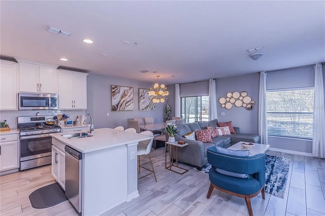 Building Photo - 260 Evertree Loop