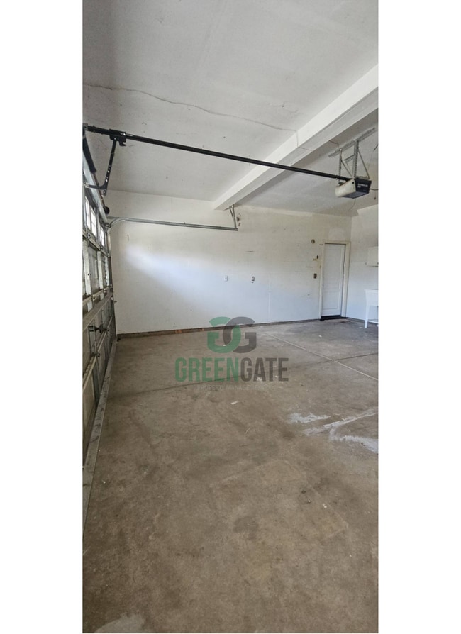 Building Photo - MOVE-IN SPECIAL 1/2 off 1st Months Rent!!! Spacious 4 Bedroom in Manteca!!! Ready