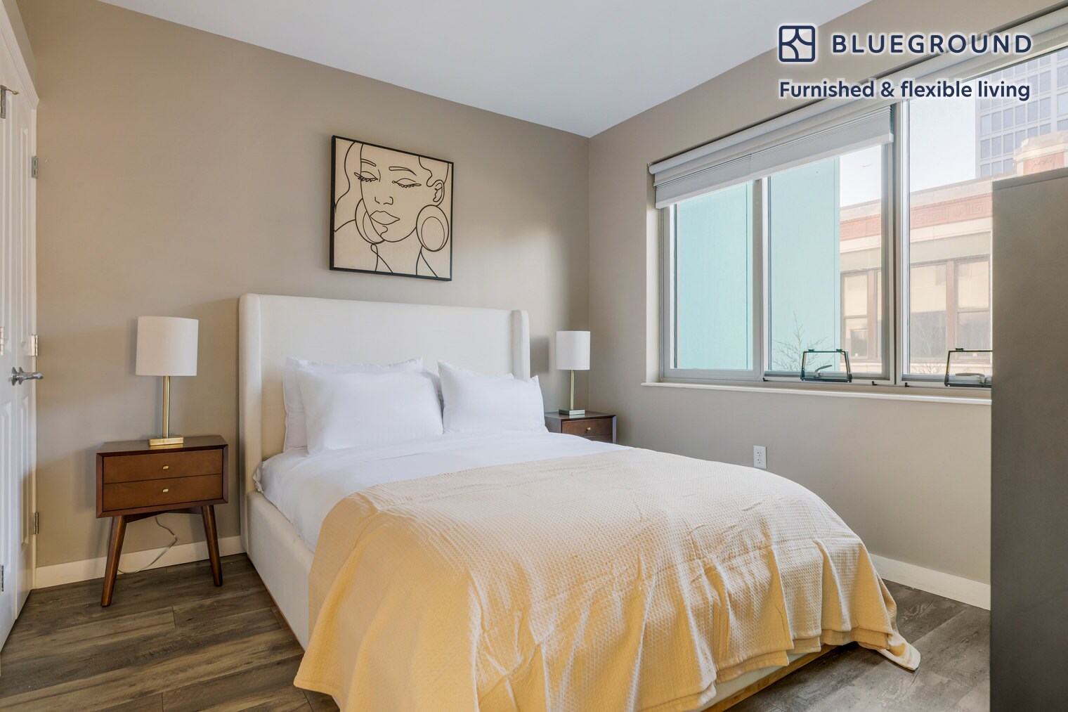 Building Photo - 10 Essex St