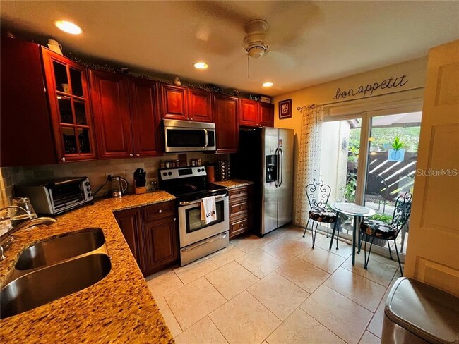 Building Photo - 2906 Silver Bell Ct