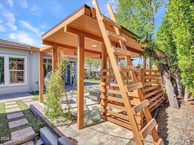 Building Photo - 29523 N 23rd Dr