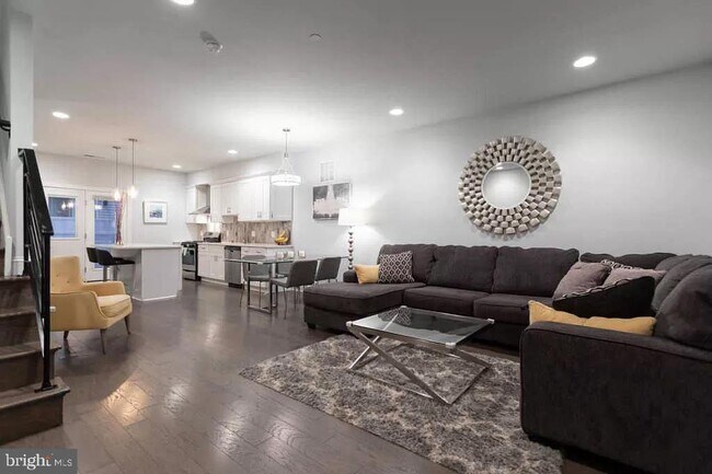 Building Photo - 2632-34 Ritter St