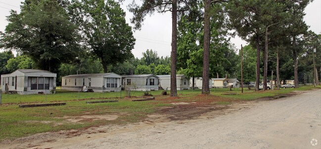 Primary Photo - Azalea Court Mobile Home Park