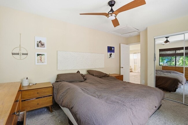Building Photo - Beautiful Spacious 3-bedroom 2-Bath in Oakland!