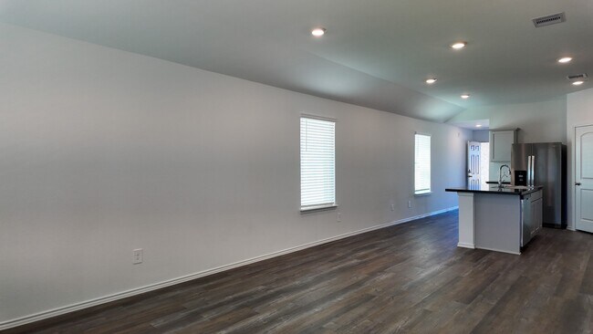 Building Photo - 6115 Grove Of Pnes St