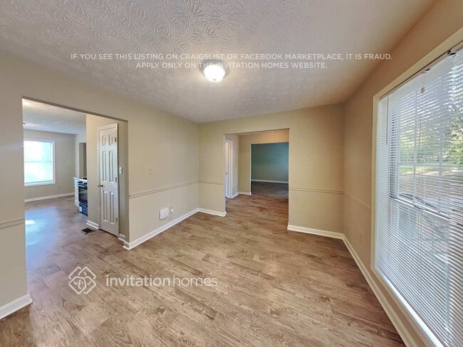 Building Photo - 4026 Paloverde Dr