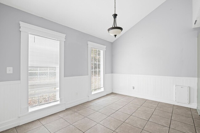 Building Photo - Mableton - For Rent $2000.00 - 4 bedrooms, 2.5 baths