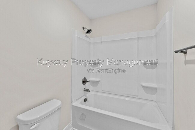 Building Photo - 331 Sumac Trail