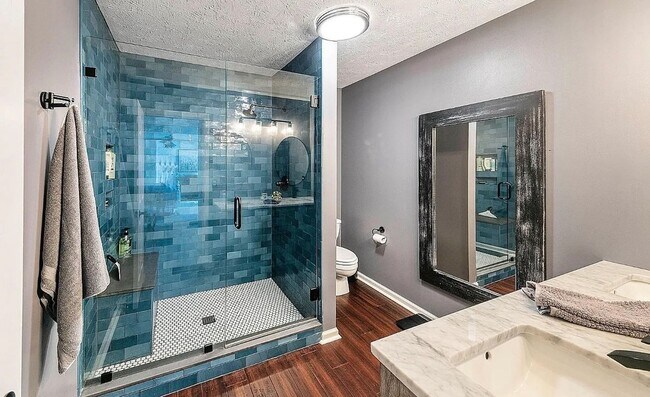 Building Photo - 4 Bedroom Home In Knoxville