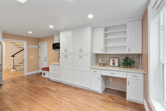 Building Photo - 6315 142nd Ave SE