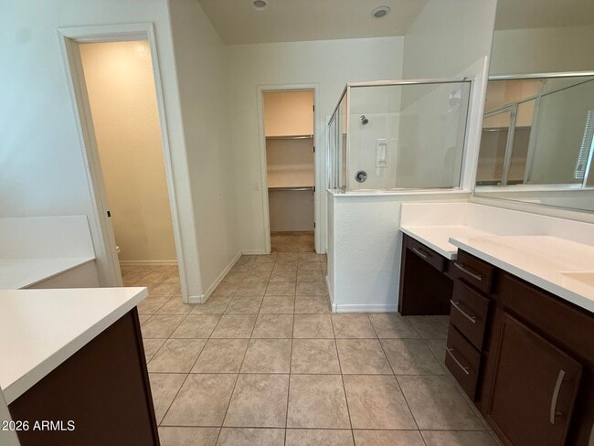 Building Photo - 9553 E Theia Dr