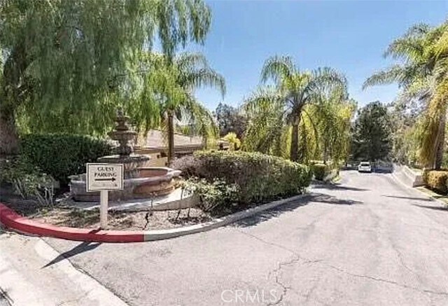 Building Photo - 5200 Premiere Hls Dr