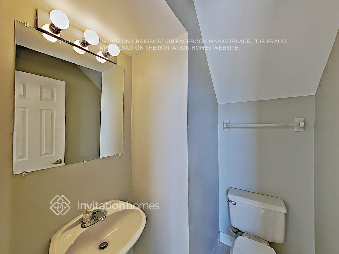 Building Photo - 10515 Plainview Cir