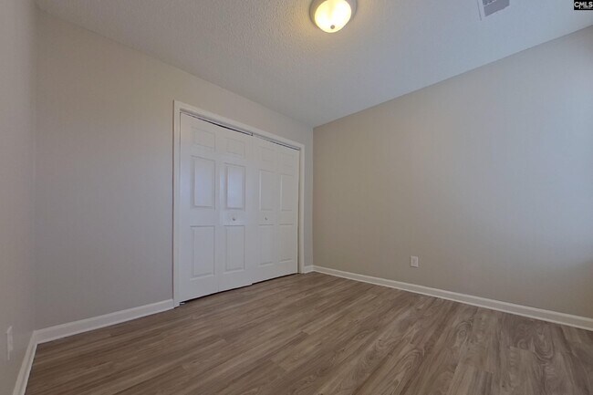 Building Photo - 1306 May Oak Cir