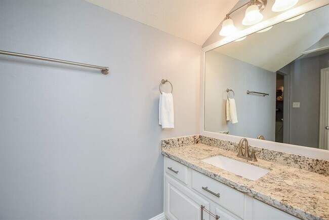Building Photo - 4134 Starboard Shores Dr