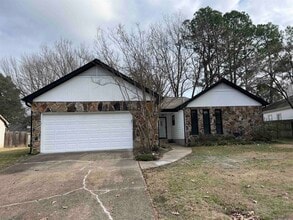 Building Photo - 2184 Wilderness Cove