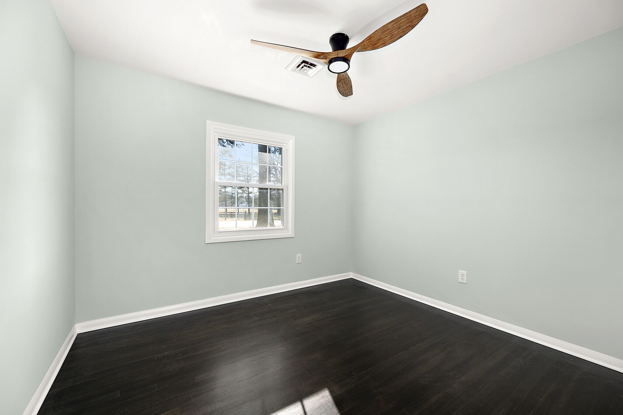 Building Photo - 31568 Old Ocean City Rd