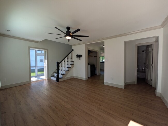 Building Photo - 3477 E Bonner Dr