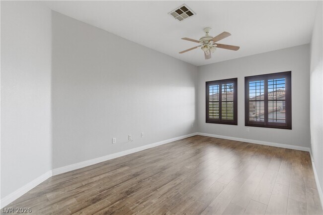 Building Photo - 8899 Sanibel Shore Ave