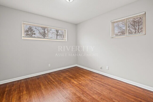 Building Photo - A MUST SEE!!!! SECTION 8 WELCOMED, NEWLY RENOVATED HOME IN FRAYSER