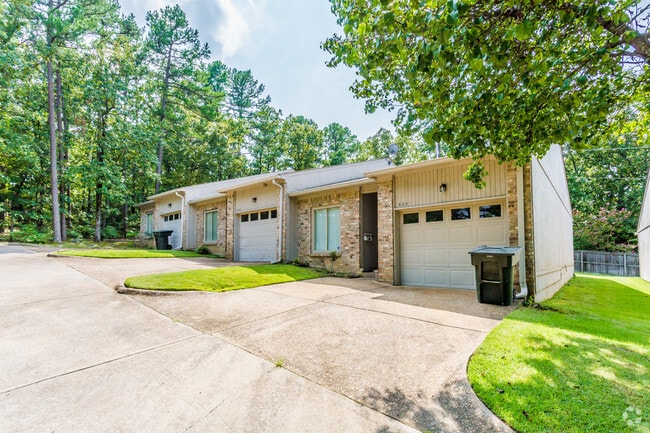 Picture of Green Mountain Apartments - 800-818 Green Mountain Dr Little Rock AR ...