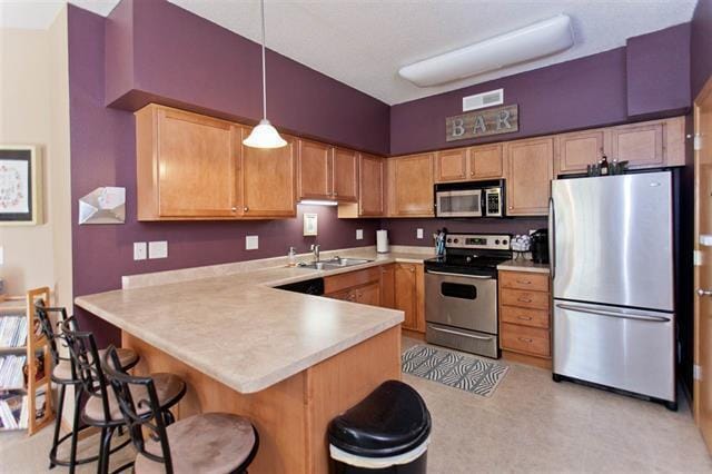 Building Photo - $1,250 | 2 Bedroom, 2 Bathroom Apartment | Cat Friendly* | Sublease* | Available for January 10th...