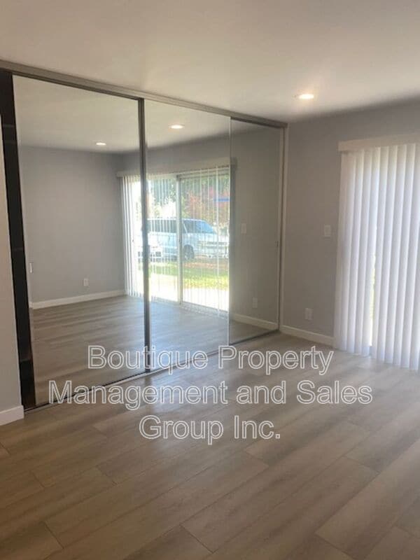 Building Photo - 23331 Caminito Telmo