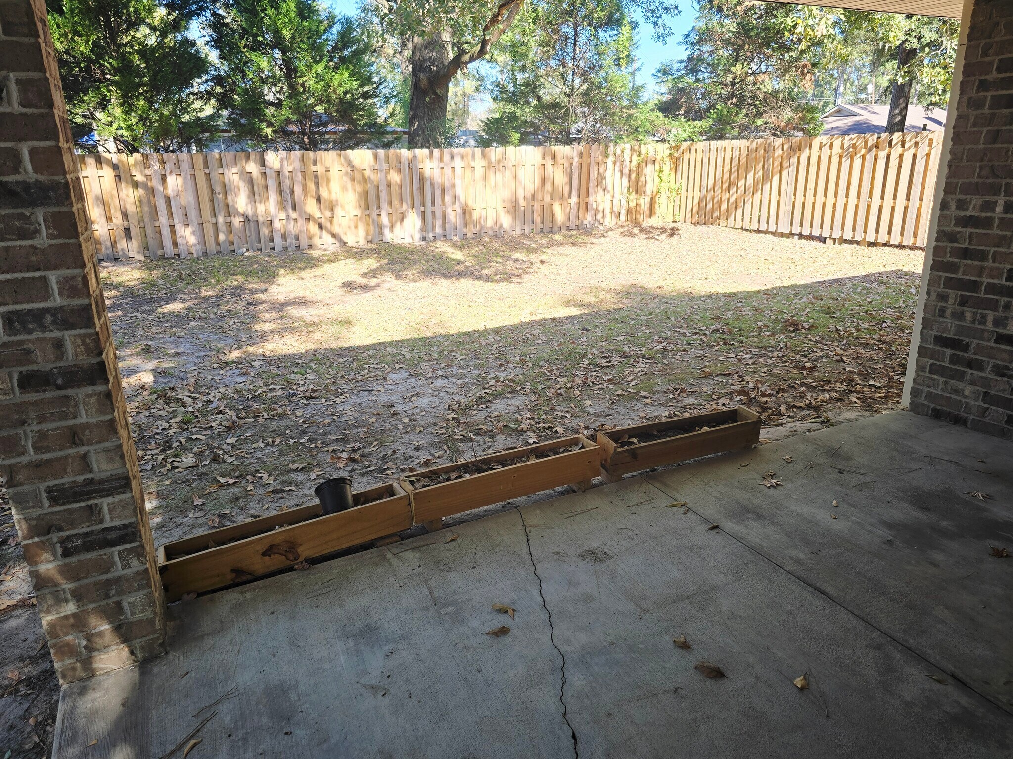 Building Photo - 200 E Mell St