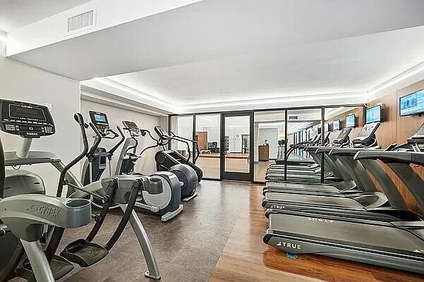 Building Photo - 1 Irving Pl