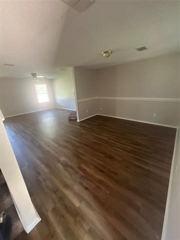 Building Photo - 4256 Meadowknoll Dr