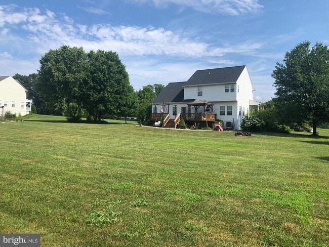 Building Photo - 107 Wheat Field Terrace