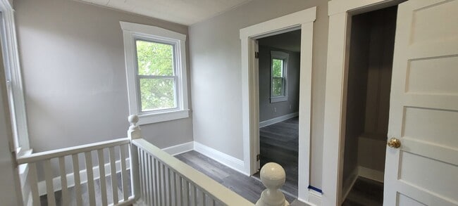 Building Photo - 3 bedroom 1 bathroom home in Brownstown/Leola