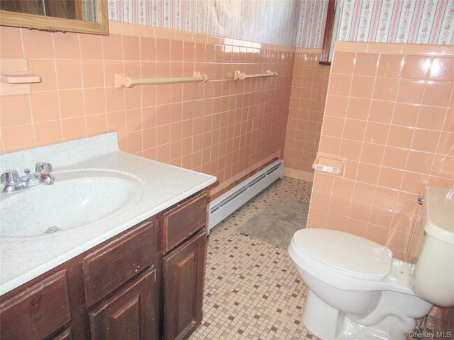 Building Photo - 18 Station Rd