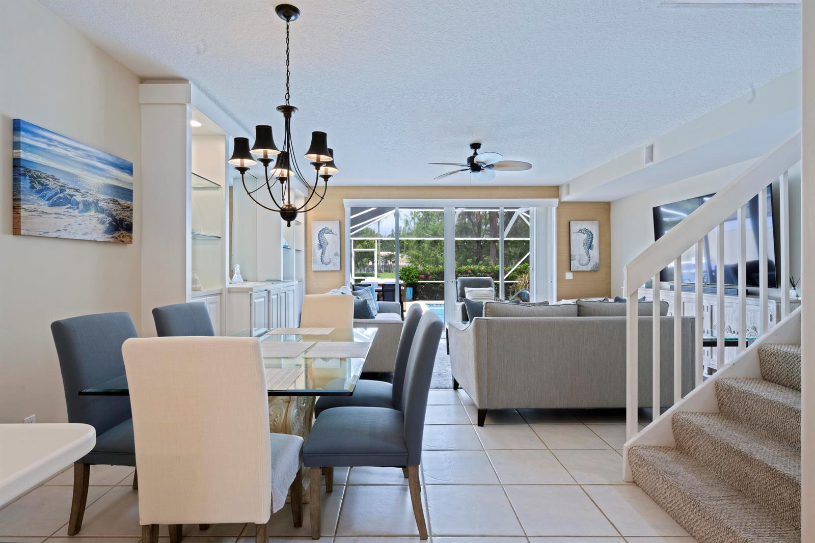 Building Photo - 435 Capistrano Dr