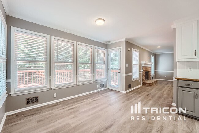 Building Photo - 3020 Royal Creek Way SW