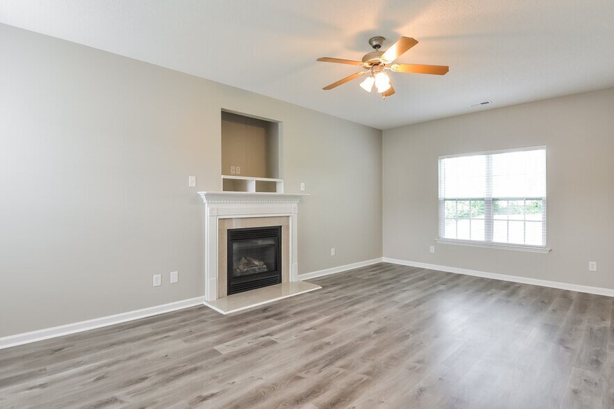 Building Photo - 601 Prickly Pear Dr