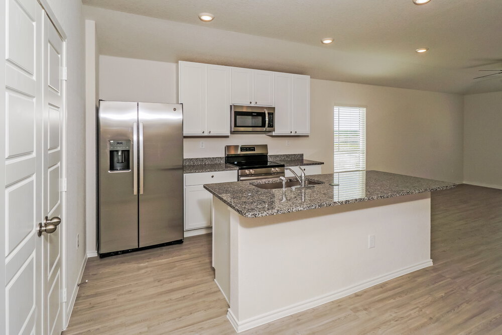 Building Photo - 211 TX-211