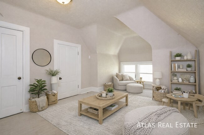 Building Photo - 1231 Lafayette St