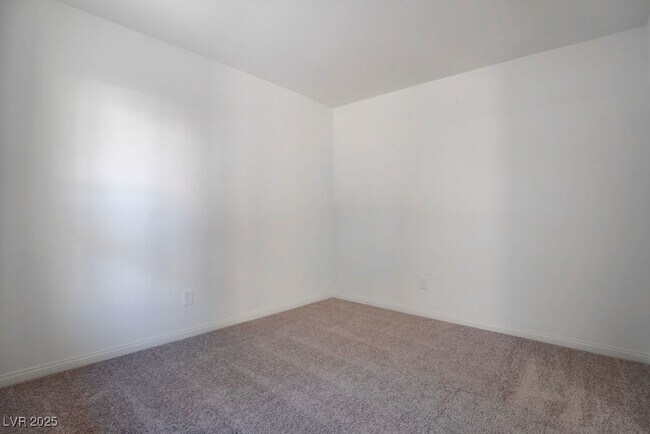 Building Photo - 9241 Hudson Yards Ct