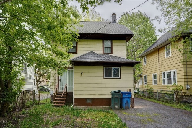Building Photo - 49 Depew St