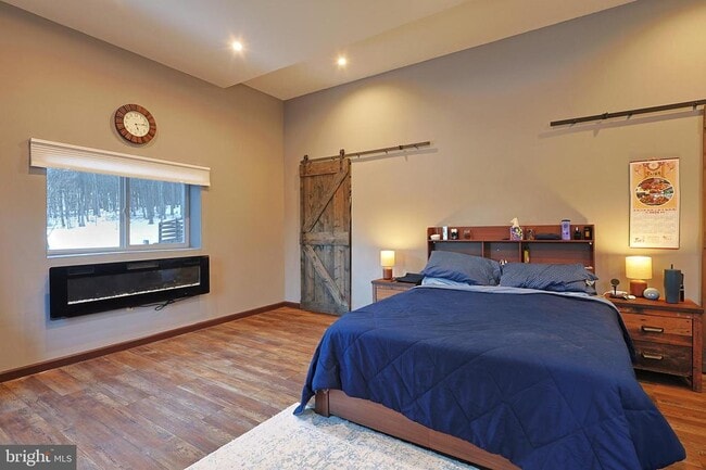 Building Photo - 761 Timberlake Dr