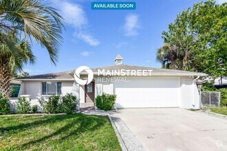Building Photo - 7015 Ingleside Dr