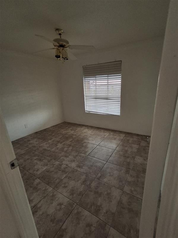 Building Photo - 415 N 13th St