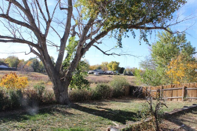 Building Photo - 2115 S Nucla Way