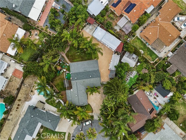 Building Photo - 24092 Gemwood Dr