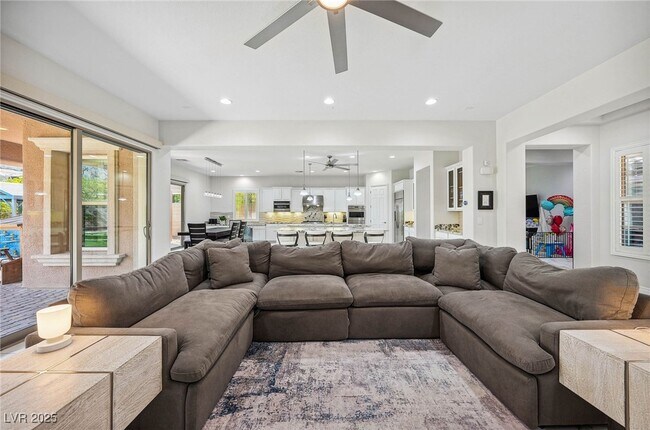 Building Photo - 47 Grand Masters Dr