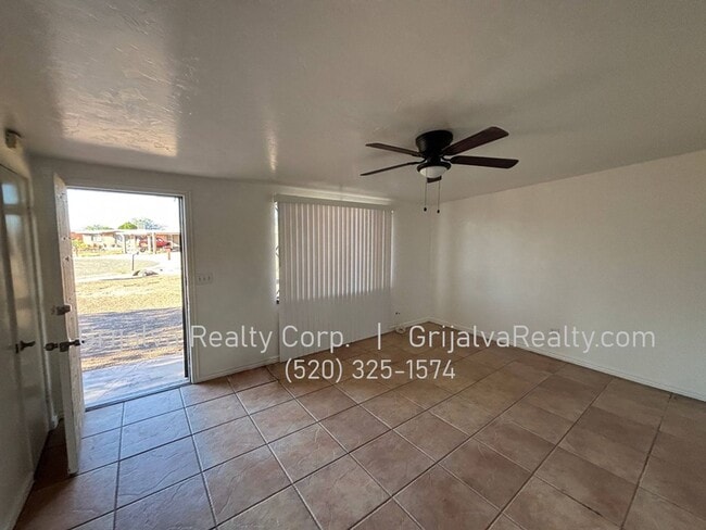Building Photo - Northwest 3 Bed, 2 Bath House for Rent (Ruthrauff/La Cholla)