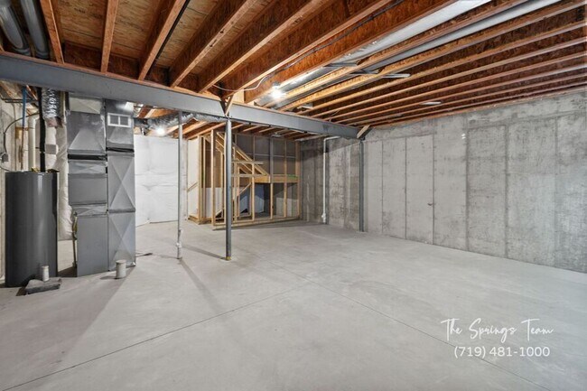 Building Photo - 740 Brambleberry Hts